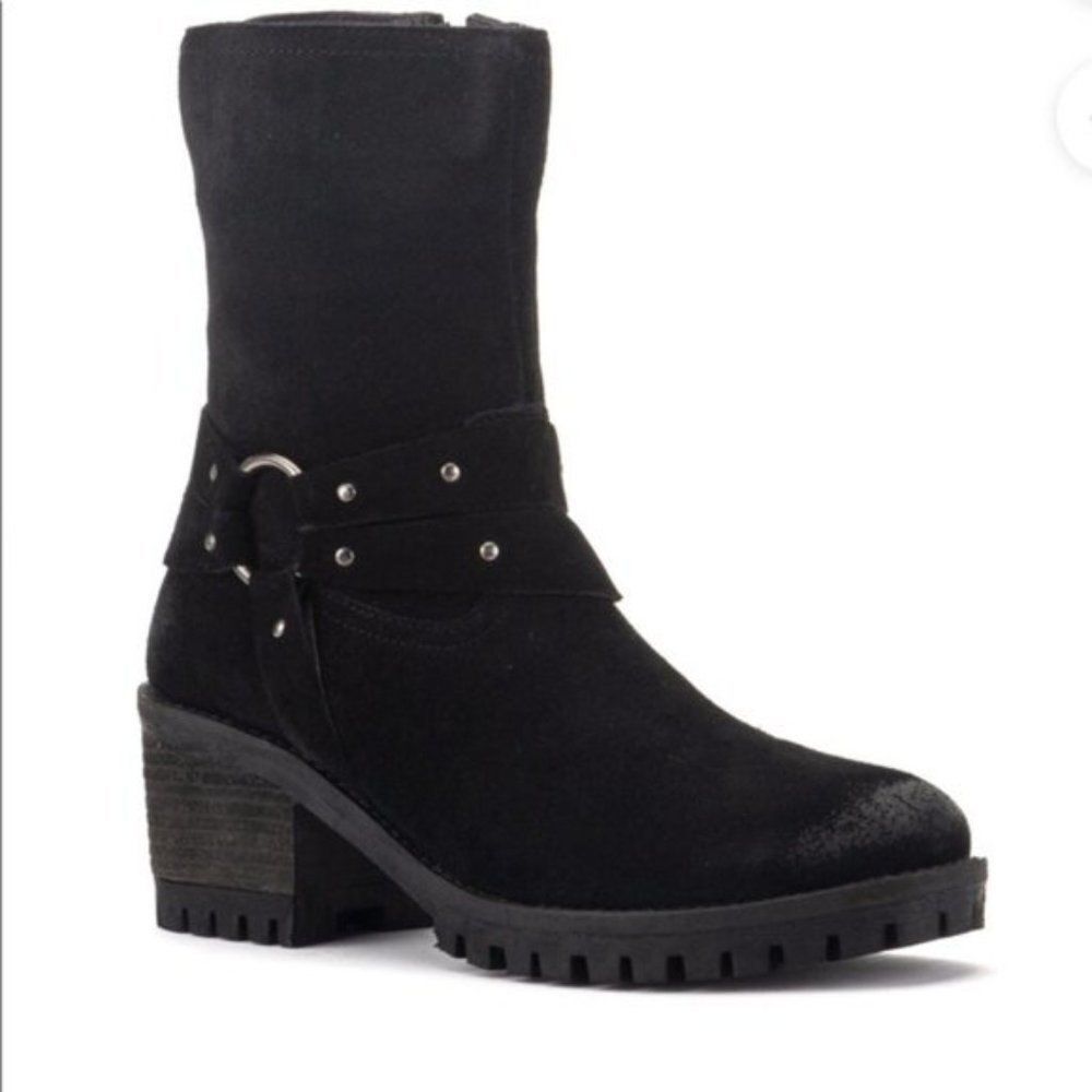 Vintage Foundry Sienna Suede Stud Boots Size 9.5 New in Box Y